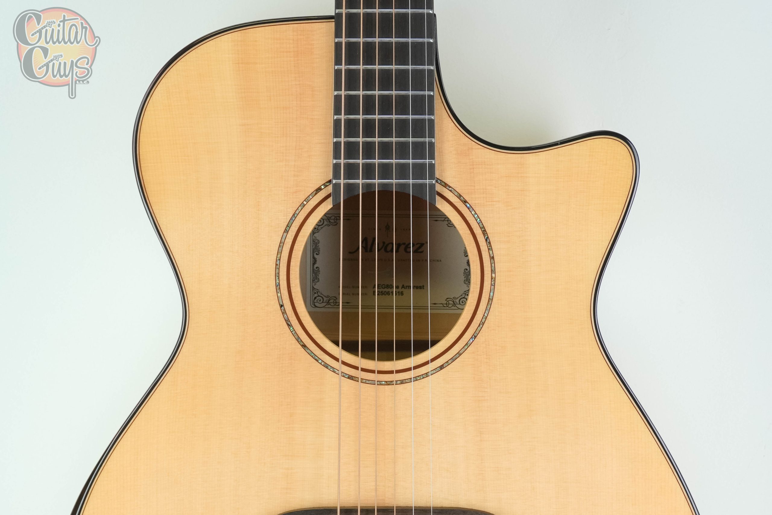 Alvarez AEG80ce Armrest - Image 4