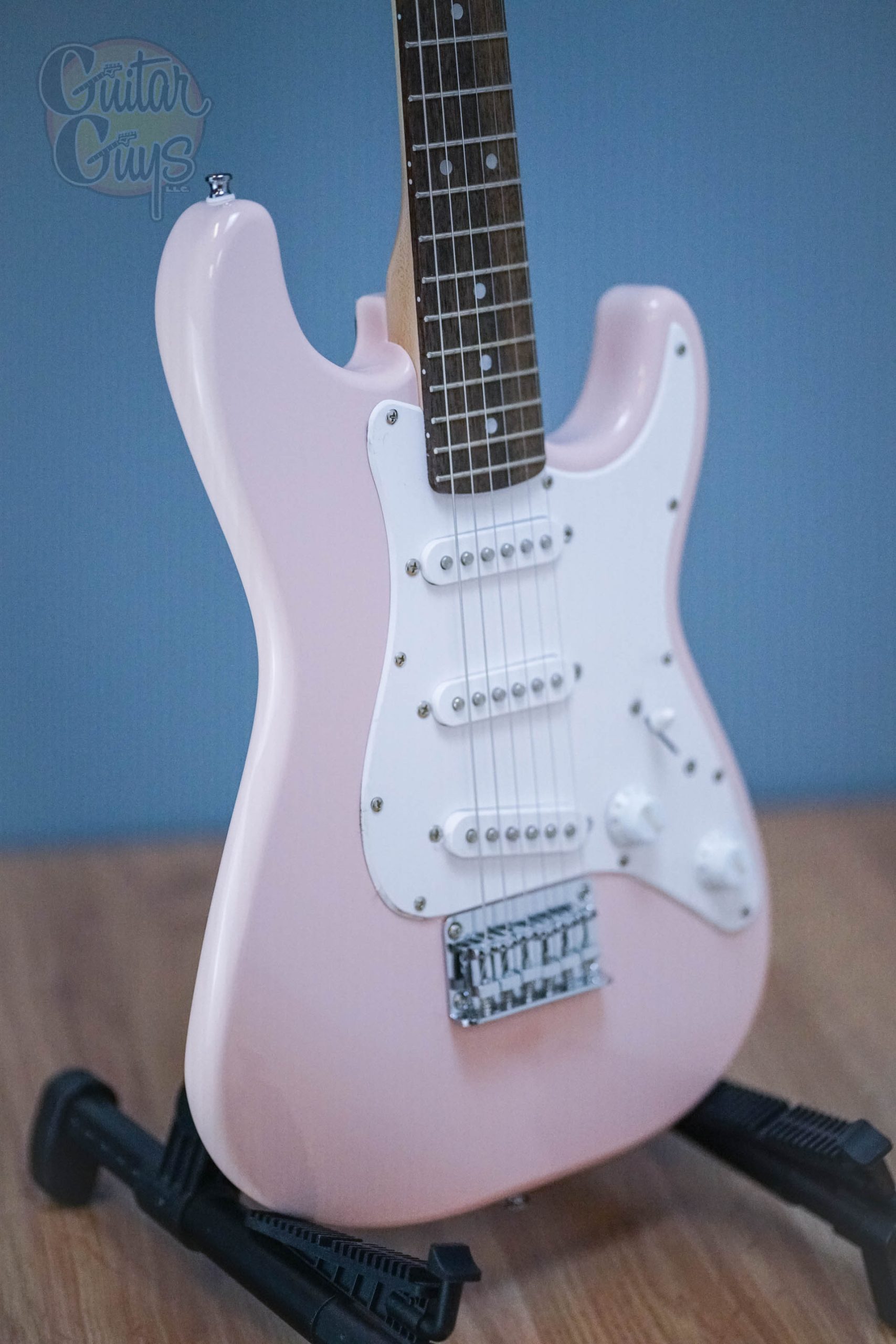 Squier MINI STRATOCASTER (Shell Pink) - Image 4