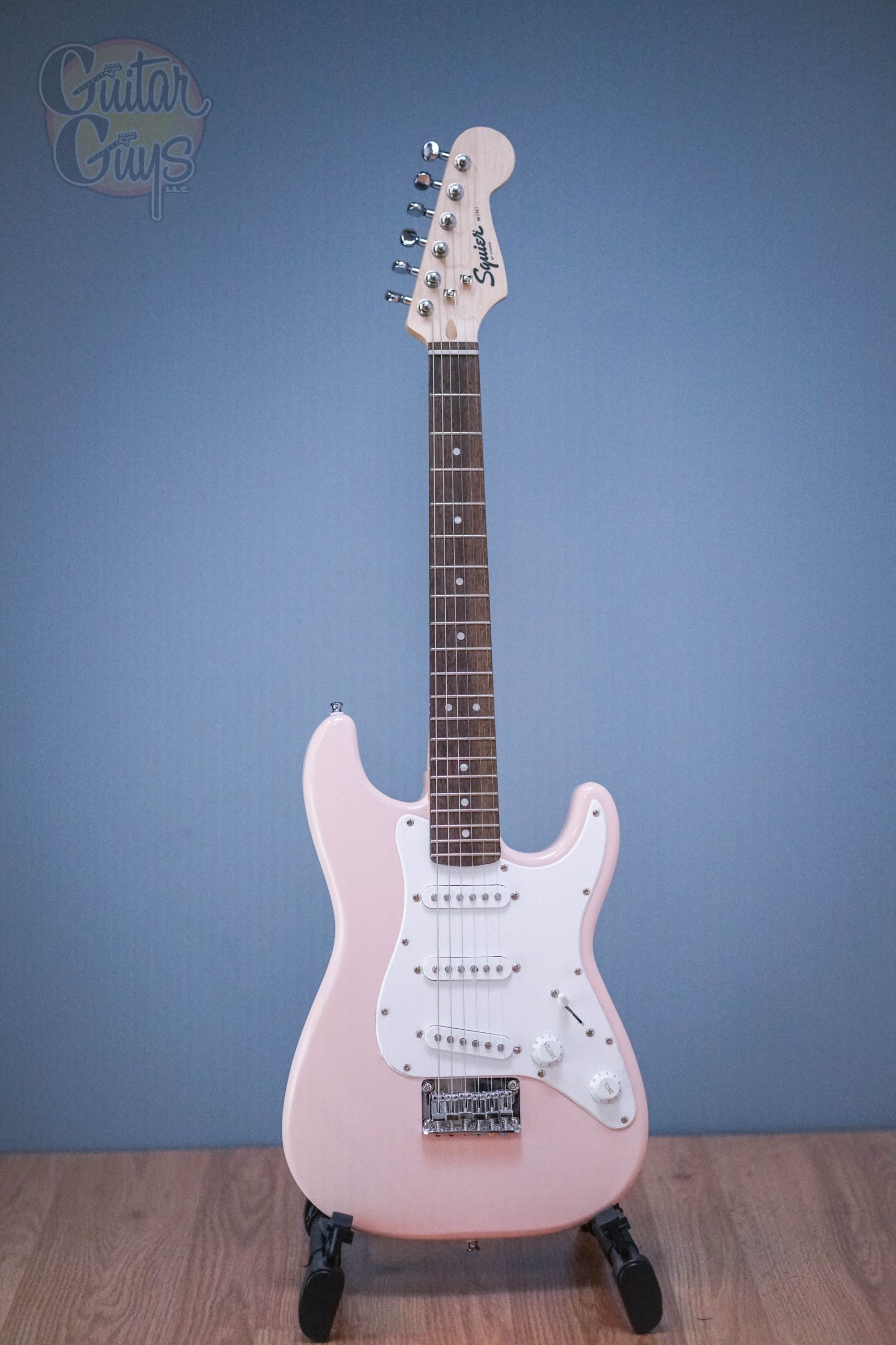 Squier MINI STRATOCASTER (Shell Pink) - Guitar Guys