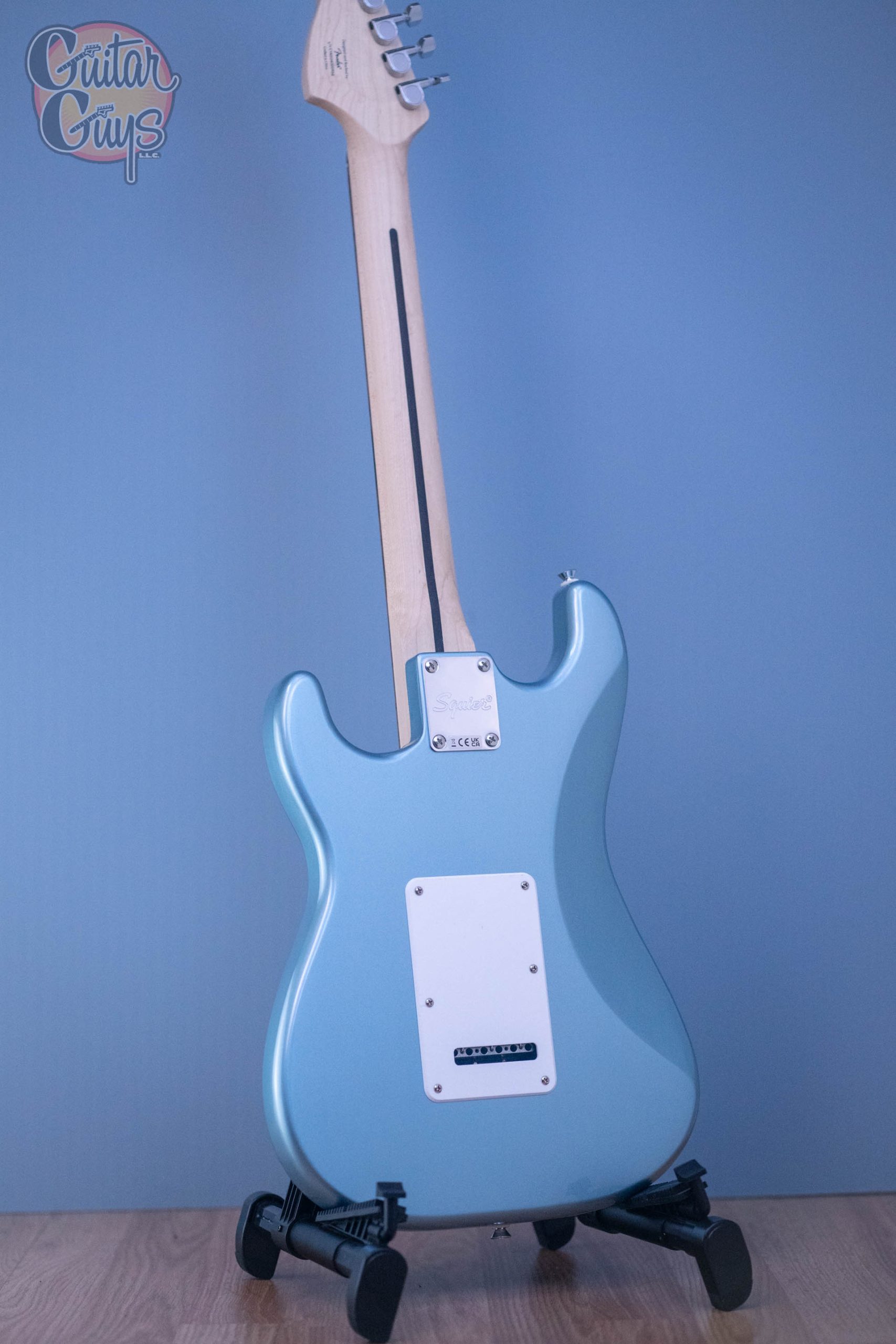 Squier Affinity Series Stratocaster Junior HSS Ice Blue Metallic