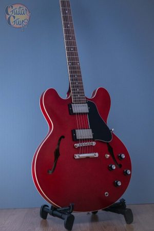 Gibson ES-335 Satin Satin Cherry