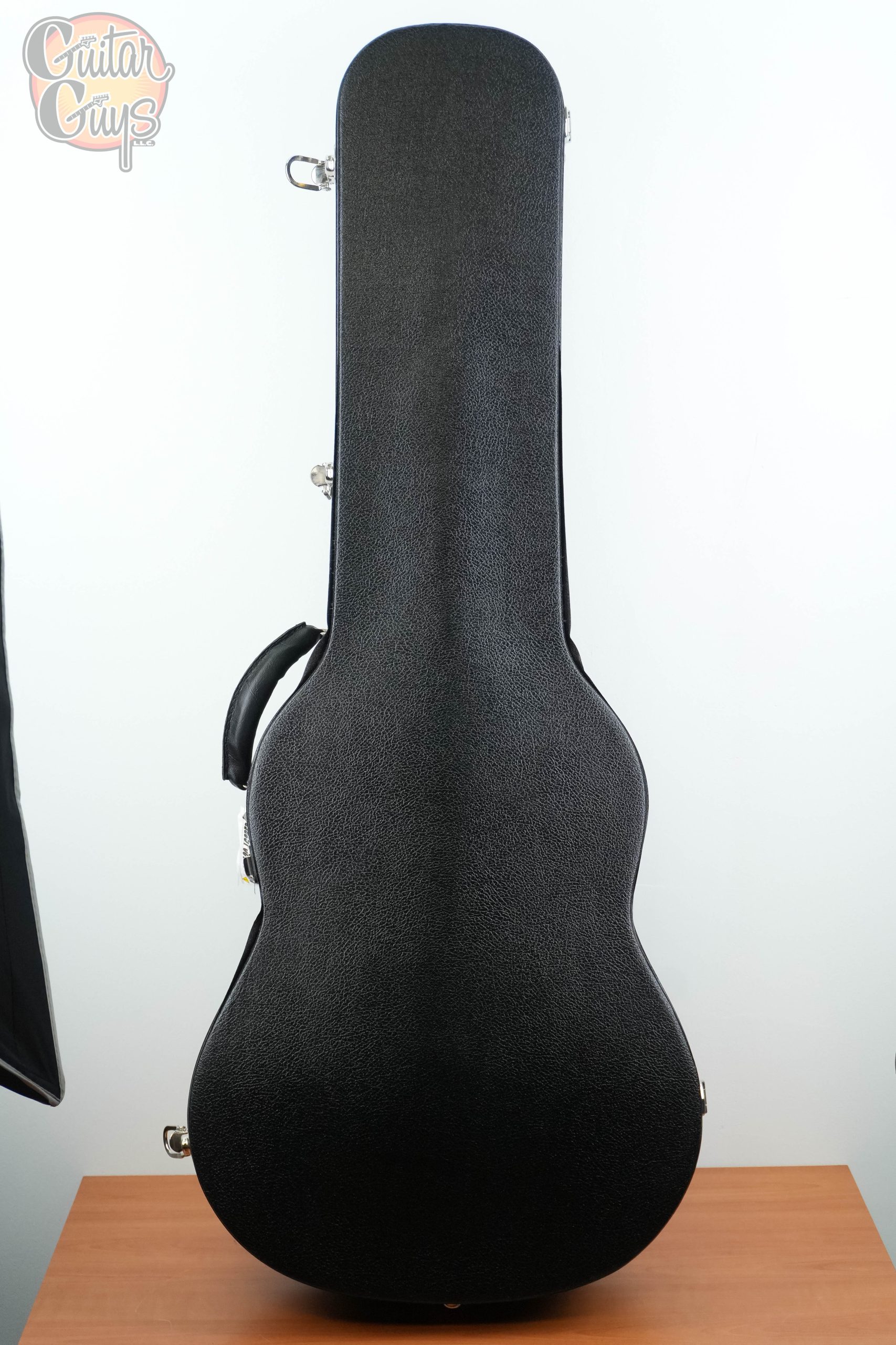 Pre-Owned Gibson Custom Shop LG-2 Case