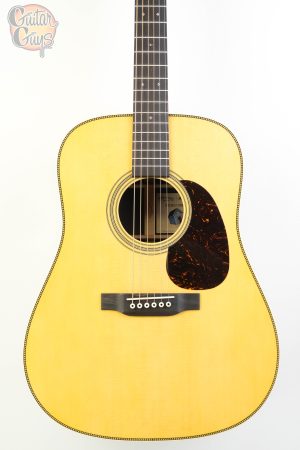 Martin D-28 Billy Strings Natural