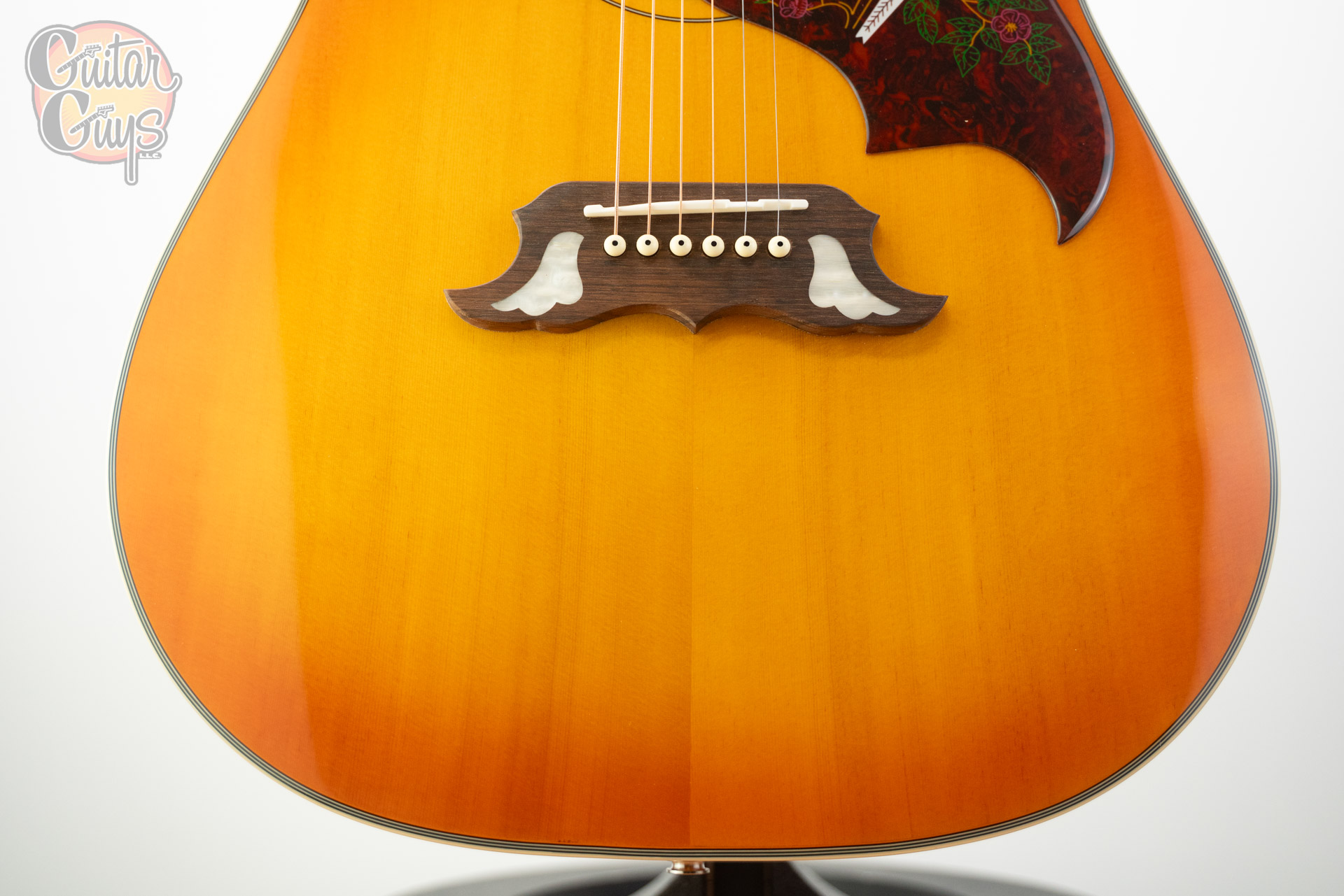 Epiphone Dove Pro - Guitar Guys