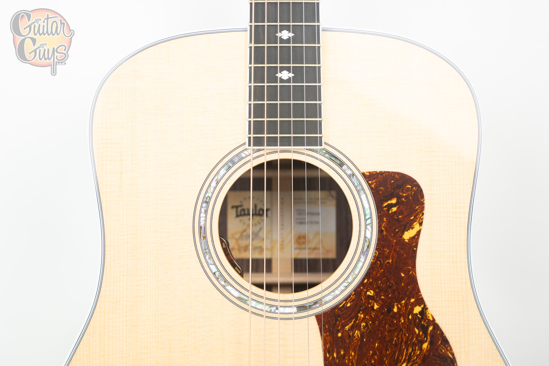 Taylor Legacy 810e Natural - Image 3