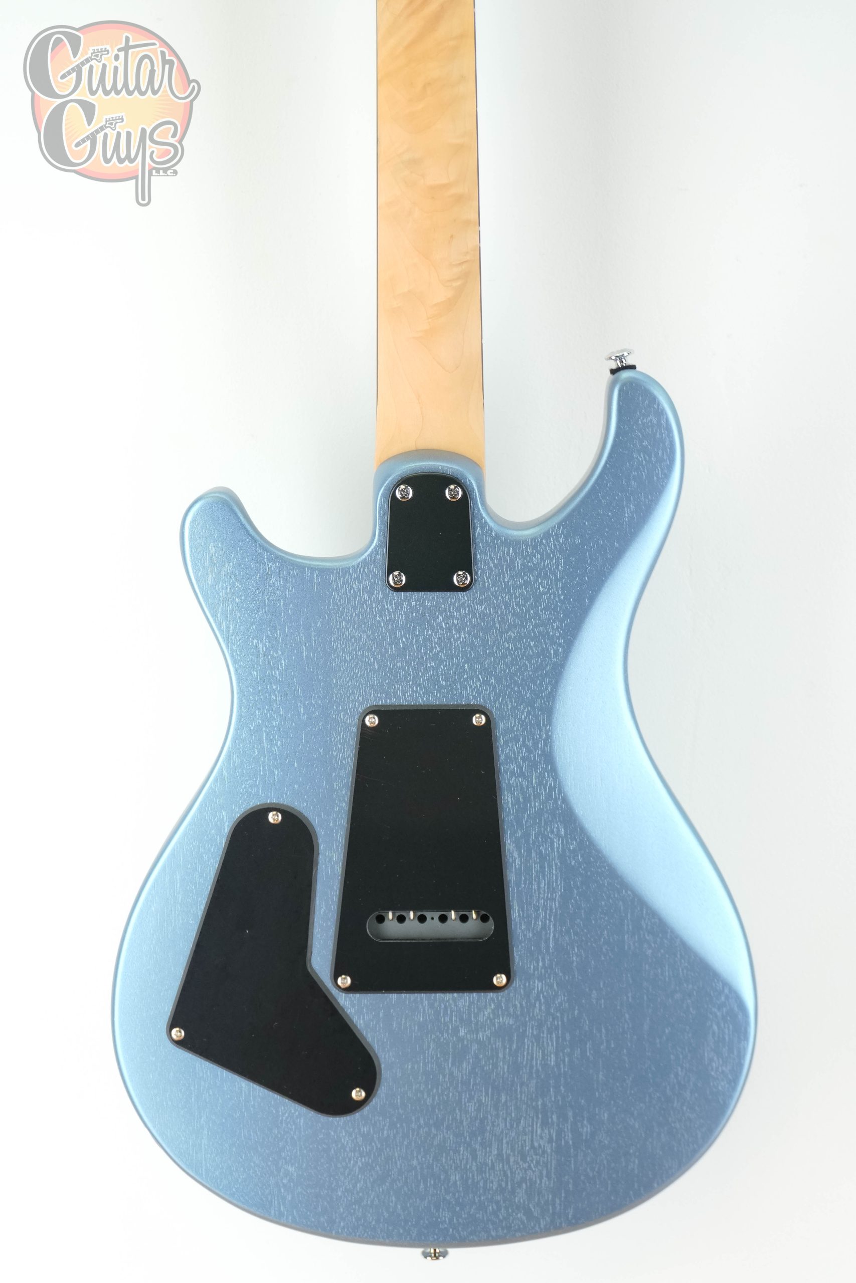 （純正ソフトケース付き！）PRS SE CE24 Standard Satin PRS SE CE24 Standard Satin Ice Blue Metallic - Guitar Guys