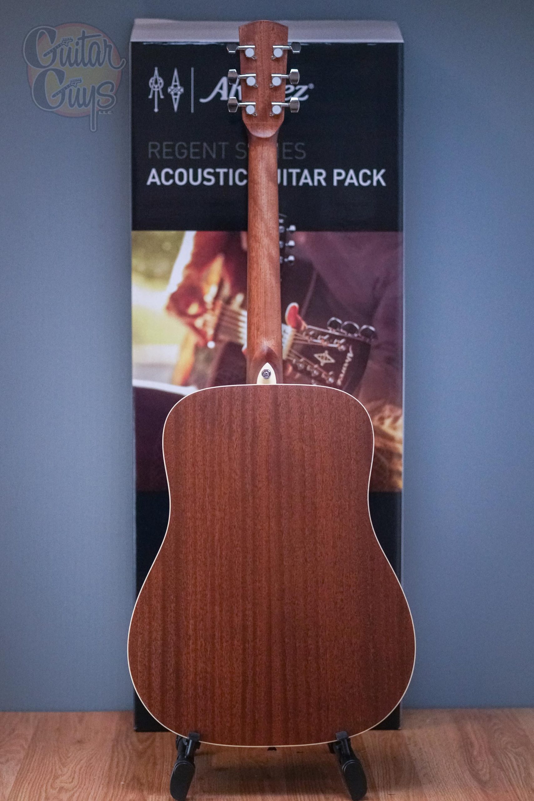 Alvarez RD26S-AGP Regent Dreadnought Acoustic Guitar Pack Spruce Natural/Satin - Image 7
