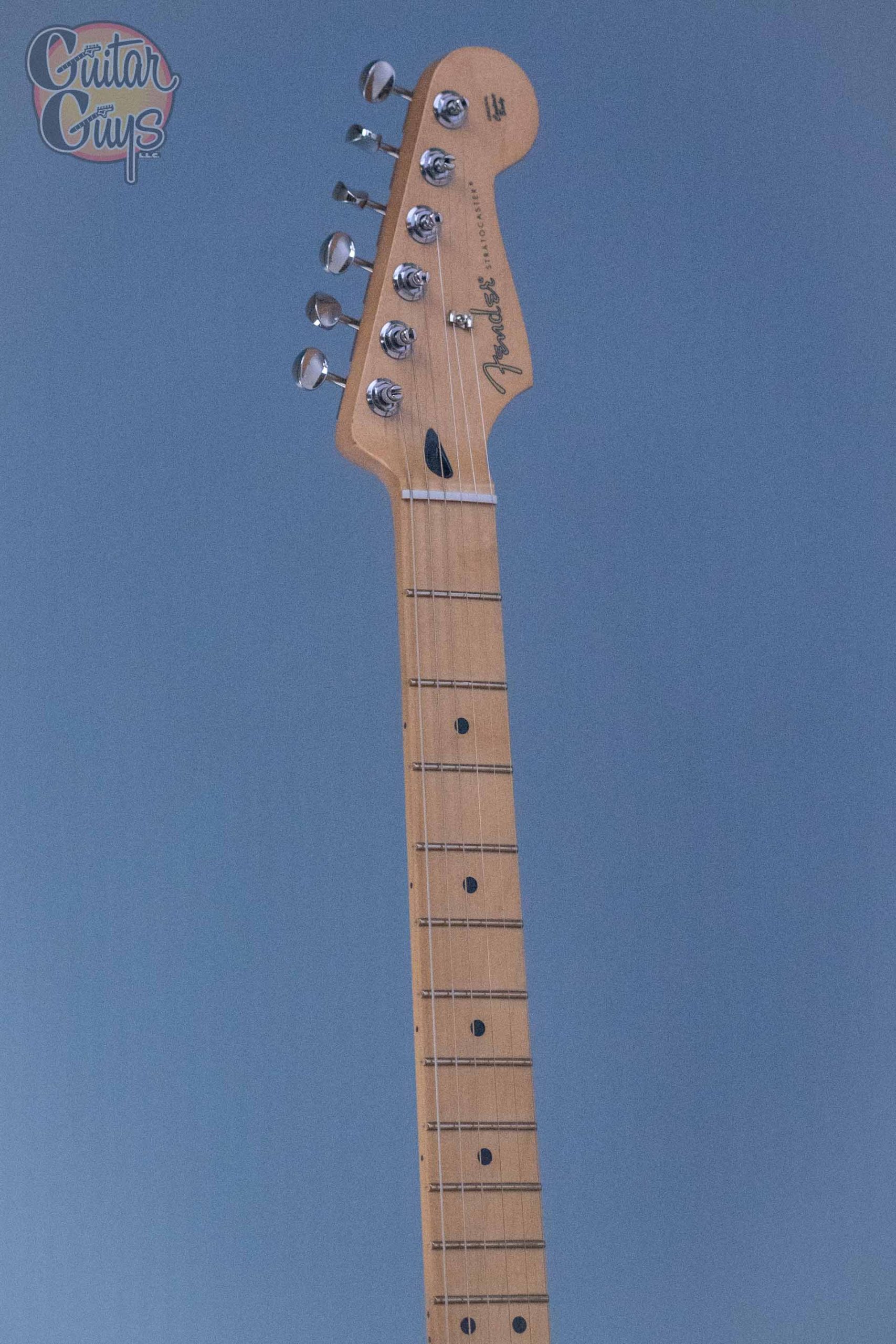 Fender Player II Stratocaster Hialeah Yellow - Image 2