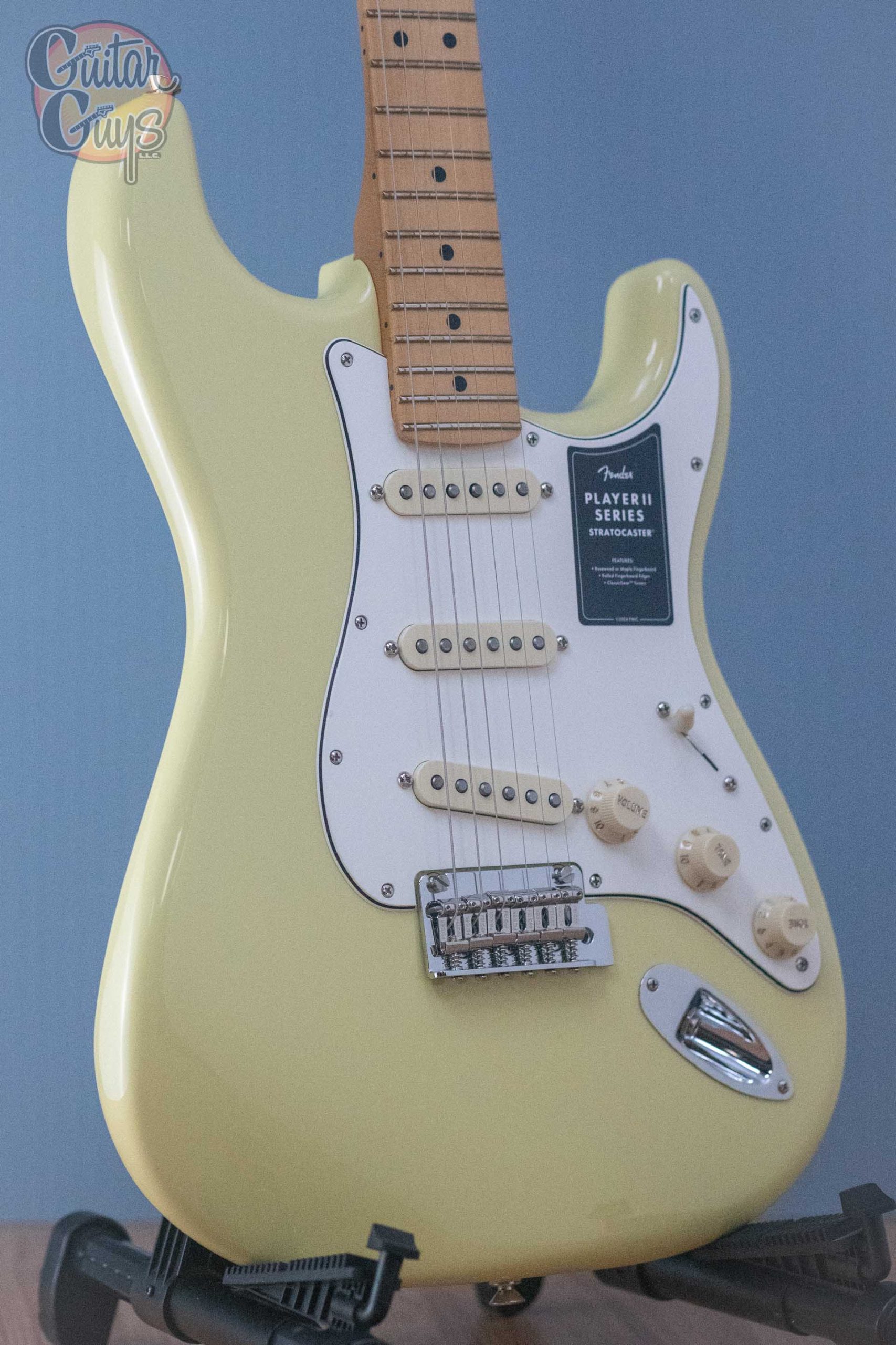 Fender Player II Stratocaster Hialeah Yellow - Image 3