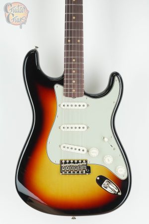 Fender Custom Shop 1962 Stratocaster NOS Aged 3-Color Sunburst