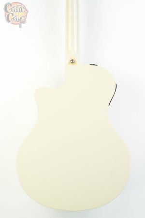 Yamaha APX600 (Vintage White) - Guitar Guys