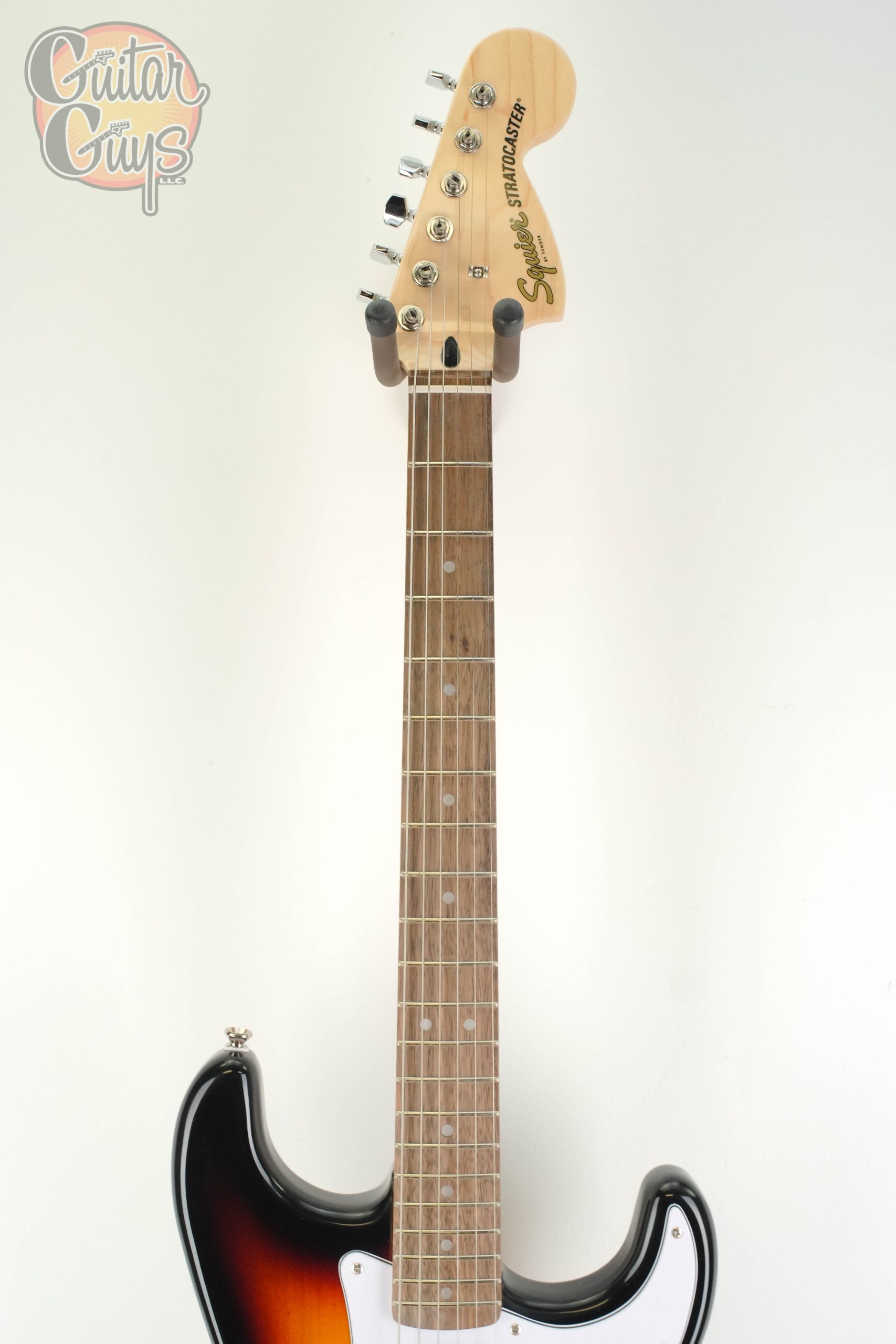 Squier Affinity Series Stratocaster LF 3-Tone Burst - Image 2