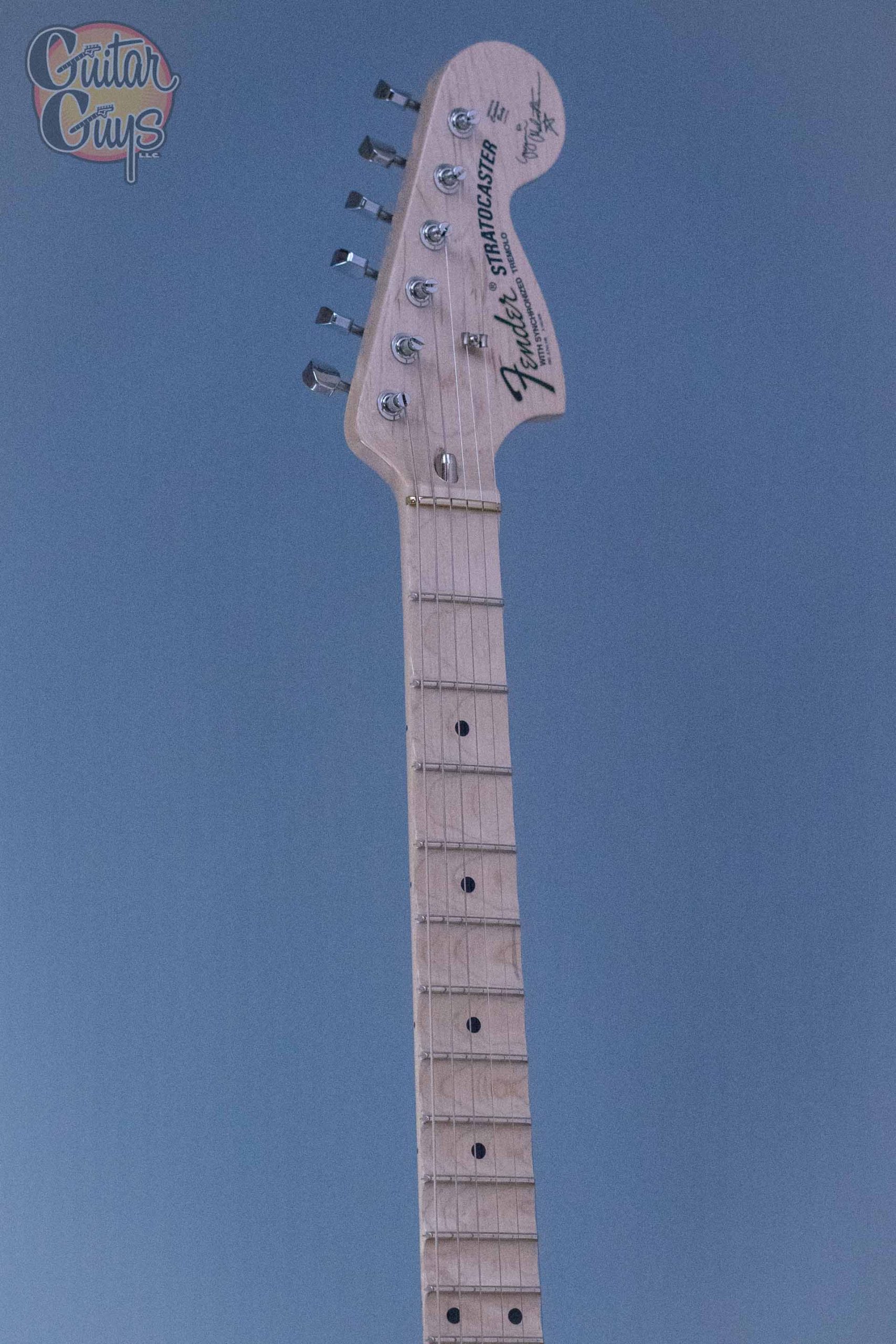 Fender Yngwie Malmsteen Stratocaster Vintage White - Guitar Guys