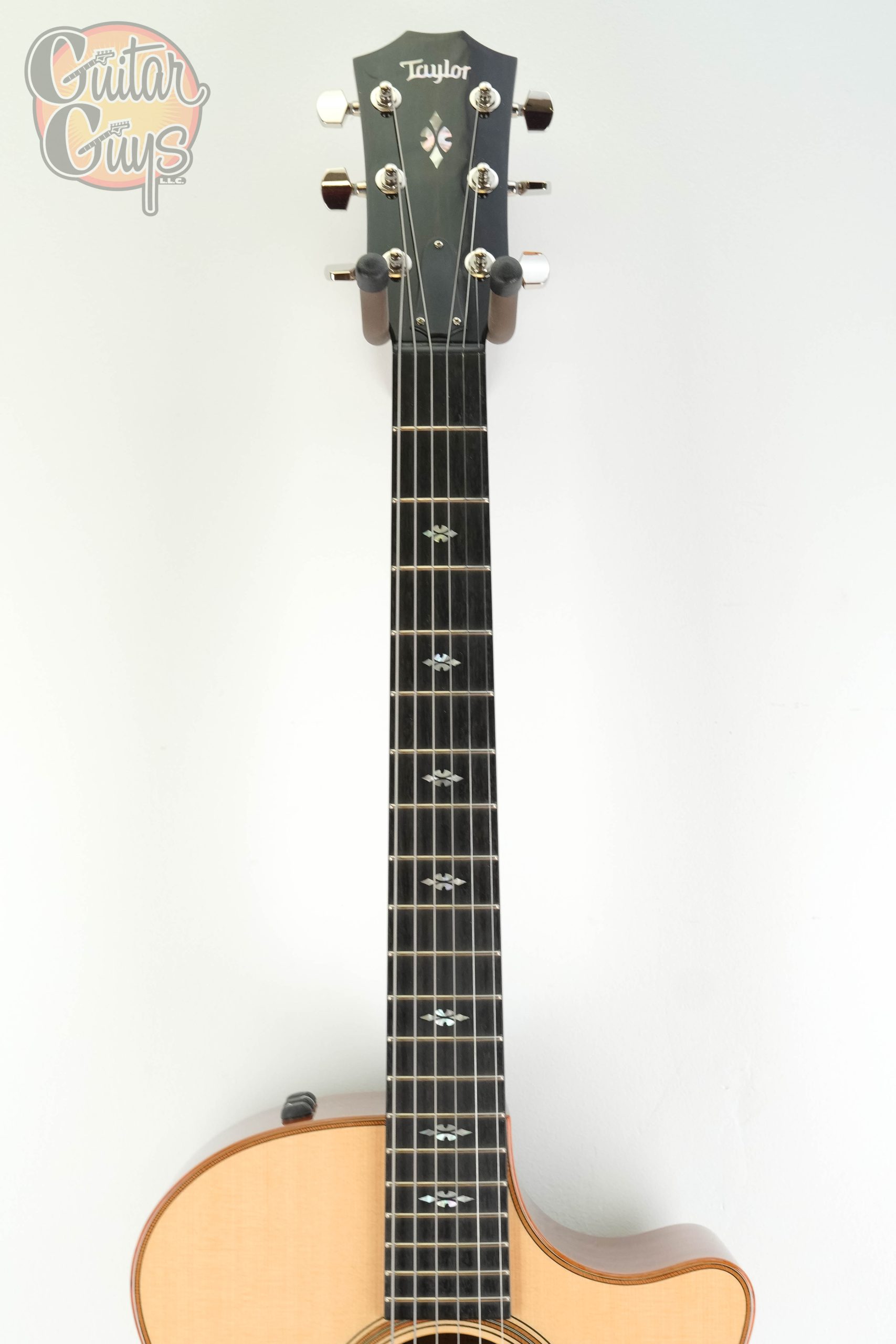 Pre-Owned Taylor 714ce V-Class Lutz/Rosewood Natural 2019 - Image 2