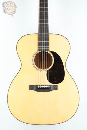 Martin Custom Shop 000-18 Adirondack/ Mahogany