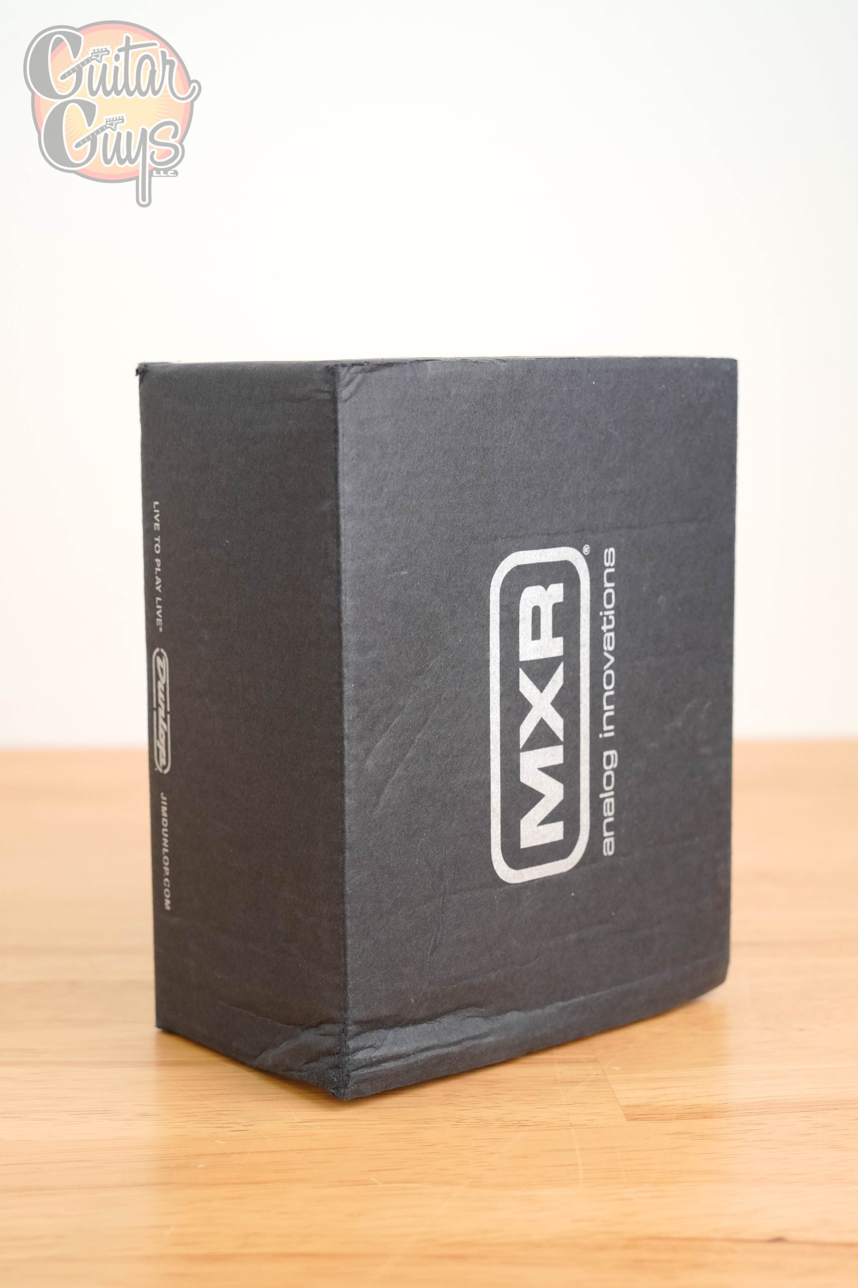 Pre-Owned MXR CSP233 Micro Amp + - Guitar Guys
