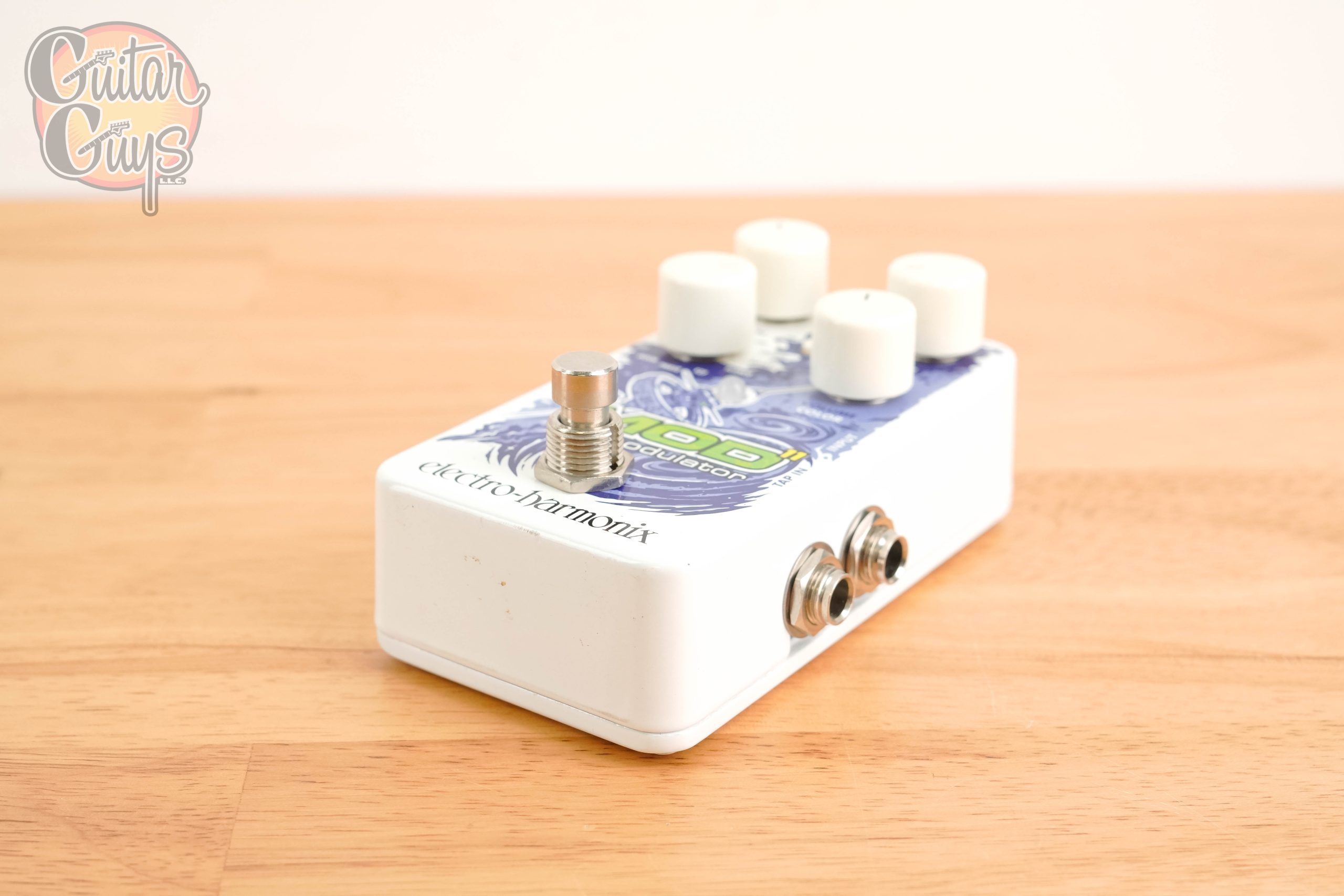 Pre-Owned Electro-Harmonix Mod 11 Modulator - Guitar Guys