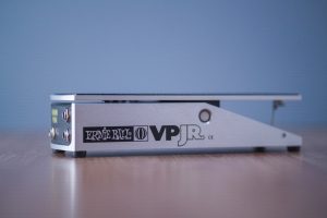ERNIE BALL VP JR.