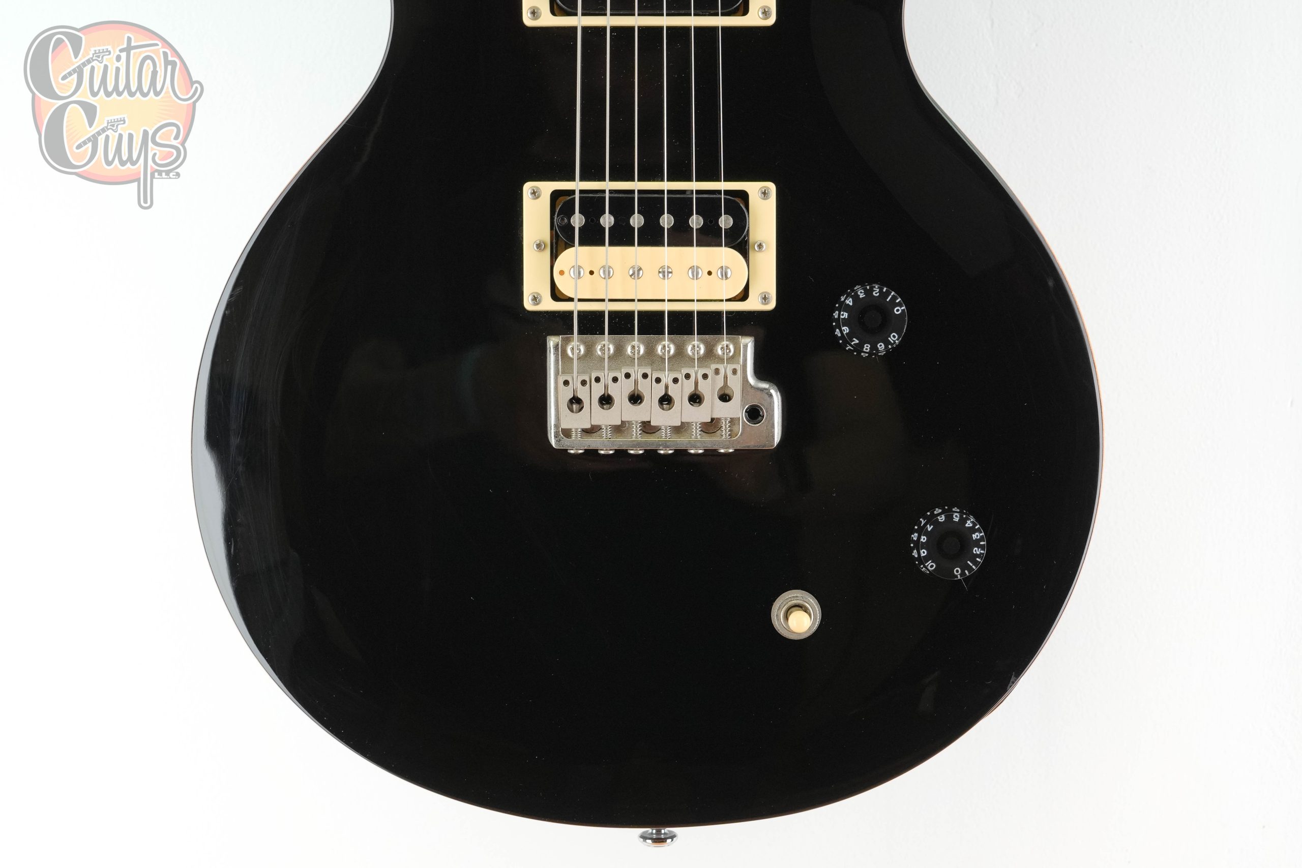 Pre-Owned PRS SE Santana Black - Guitar Guys