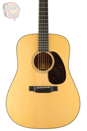 Pre-Owned Martin D-18 Natural 2025