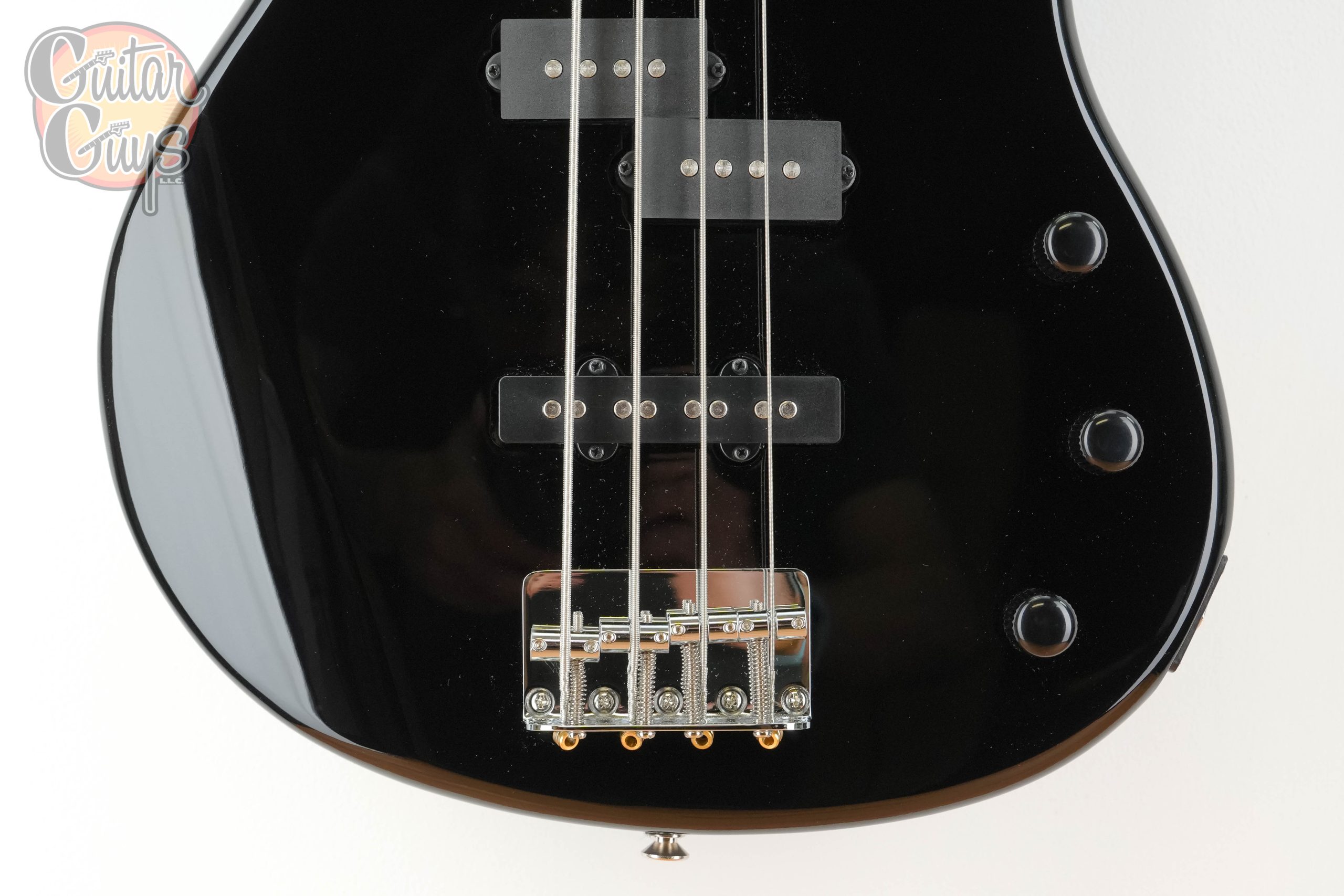Yamaha TRBX174 Black - Image 3