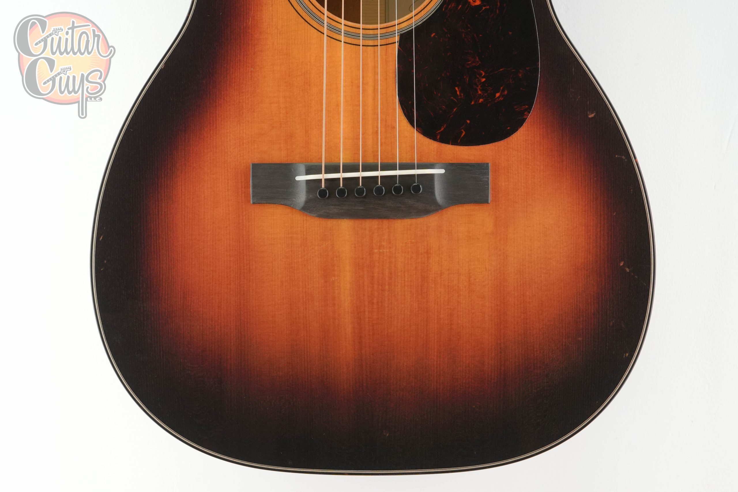 Martin 00-18 Joe Bonamassa 1937 Joe Bonamassa Sunburst - Image 3