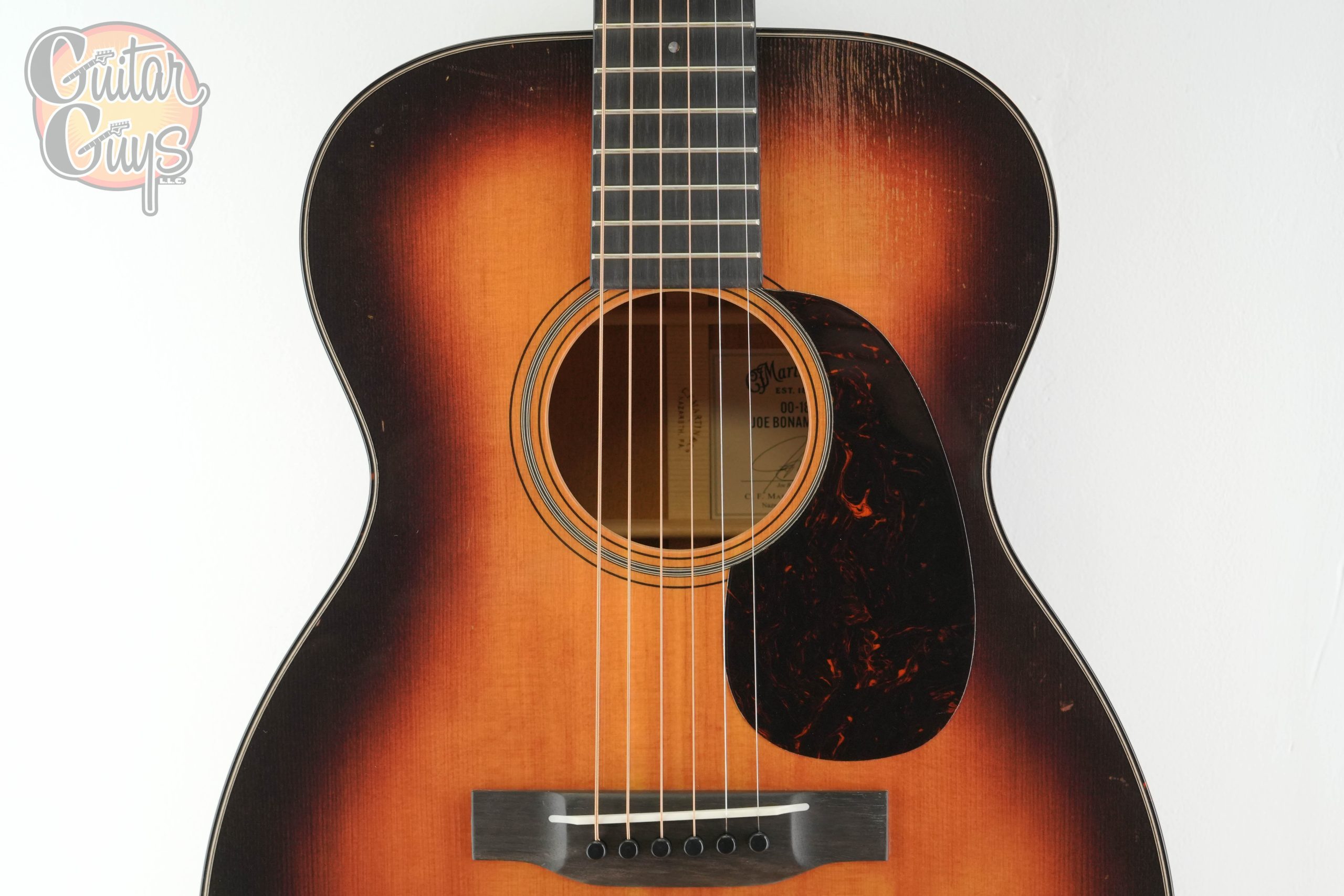 Martin 00-18 Joe Bonamassa 1937 Joe Bonamassa Sunburst - Image 4