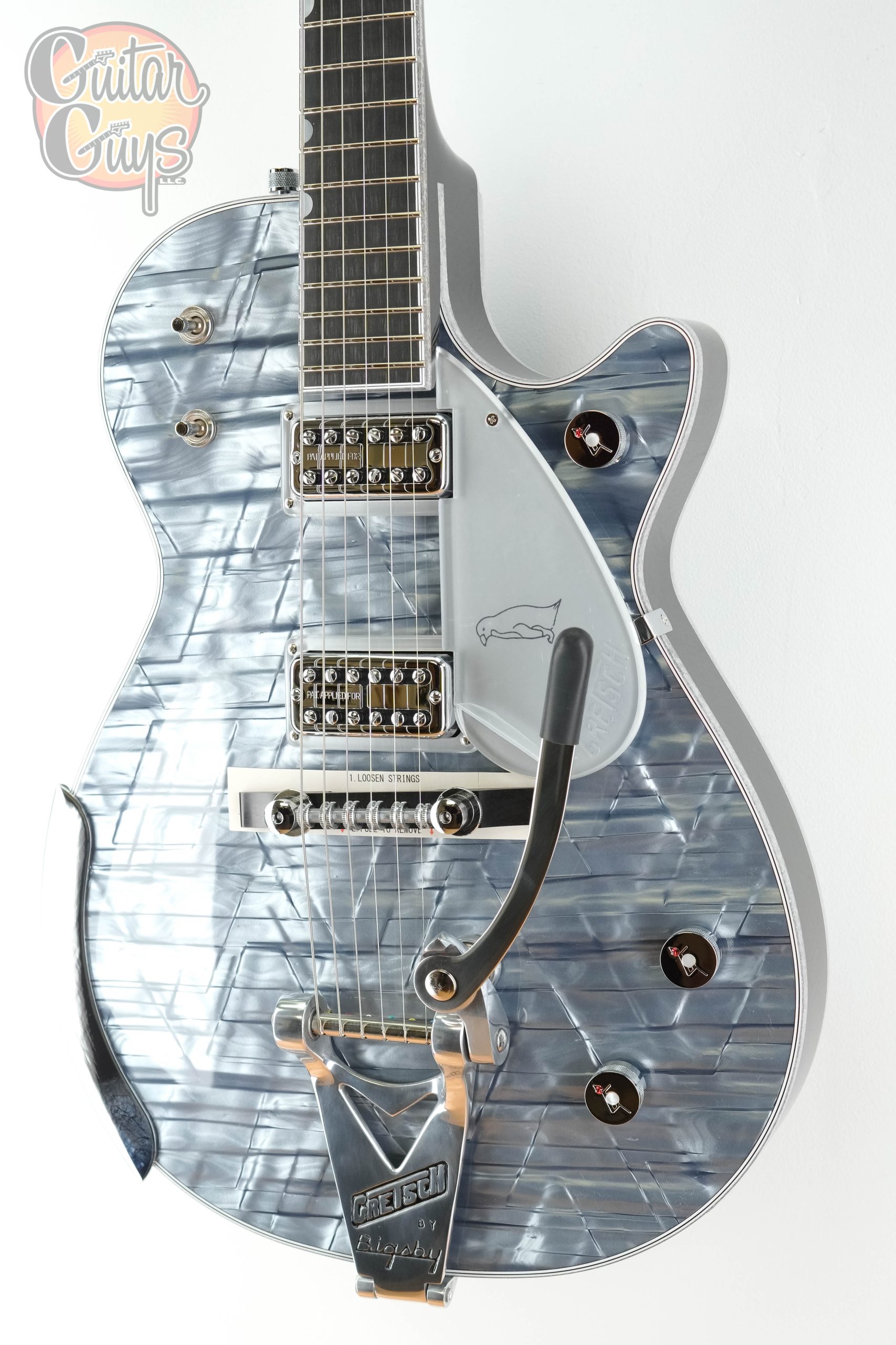 Gretsch G6134T-58 Limited Edition Penguin Light Blue Pearl - Image 6