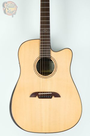 Alvarez AED90ce Armrest