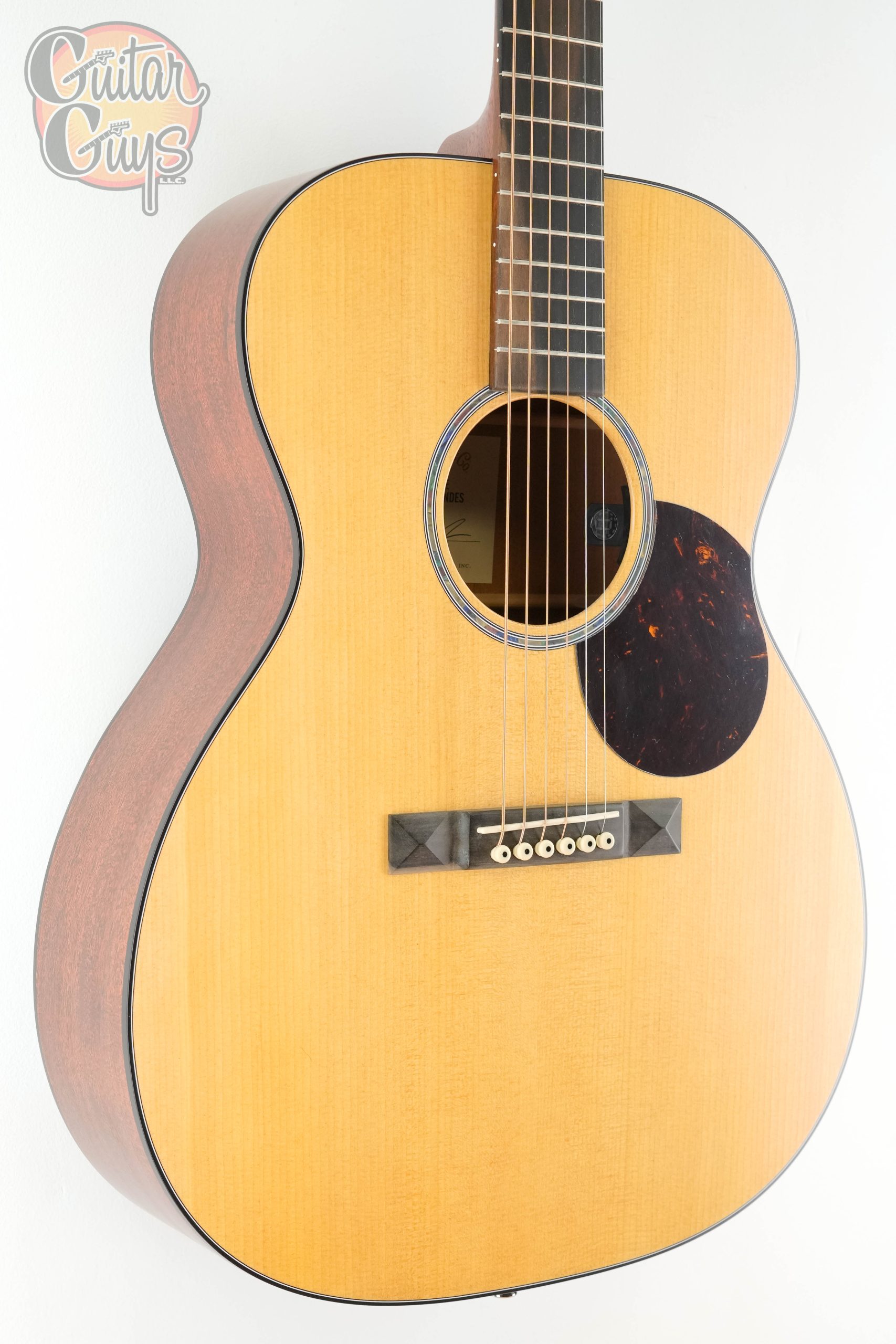 Martin 000-10E Shawn Mendes - Image 5