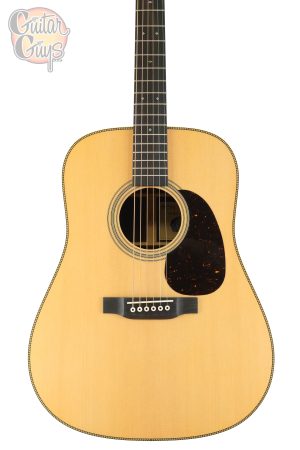 Martin D-28 Billy Strings Natural