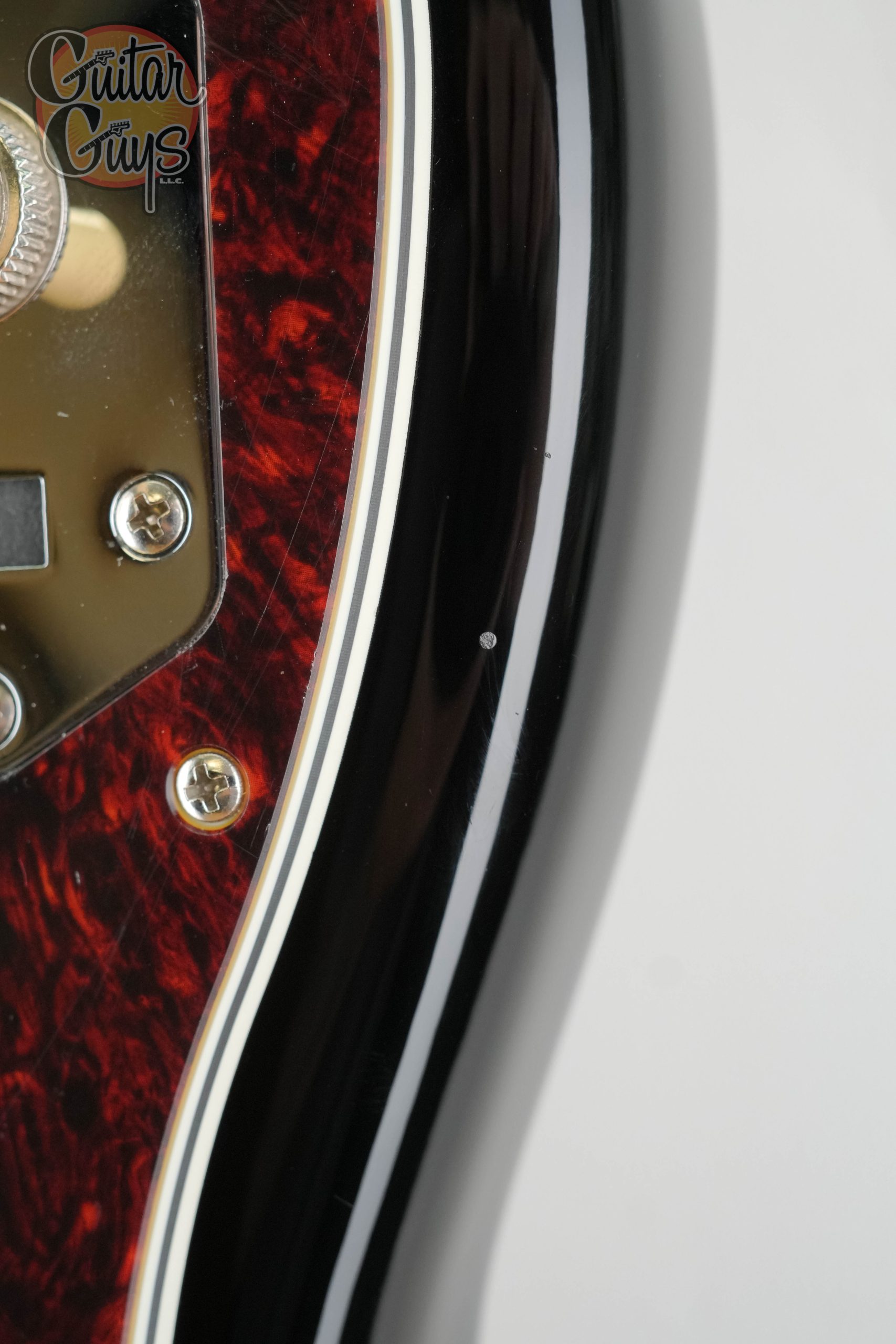 Pre-Owned Fender Kurt Cobain Jaguar 3-Color Sunburst 2025 - Image 6