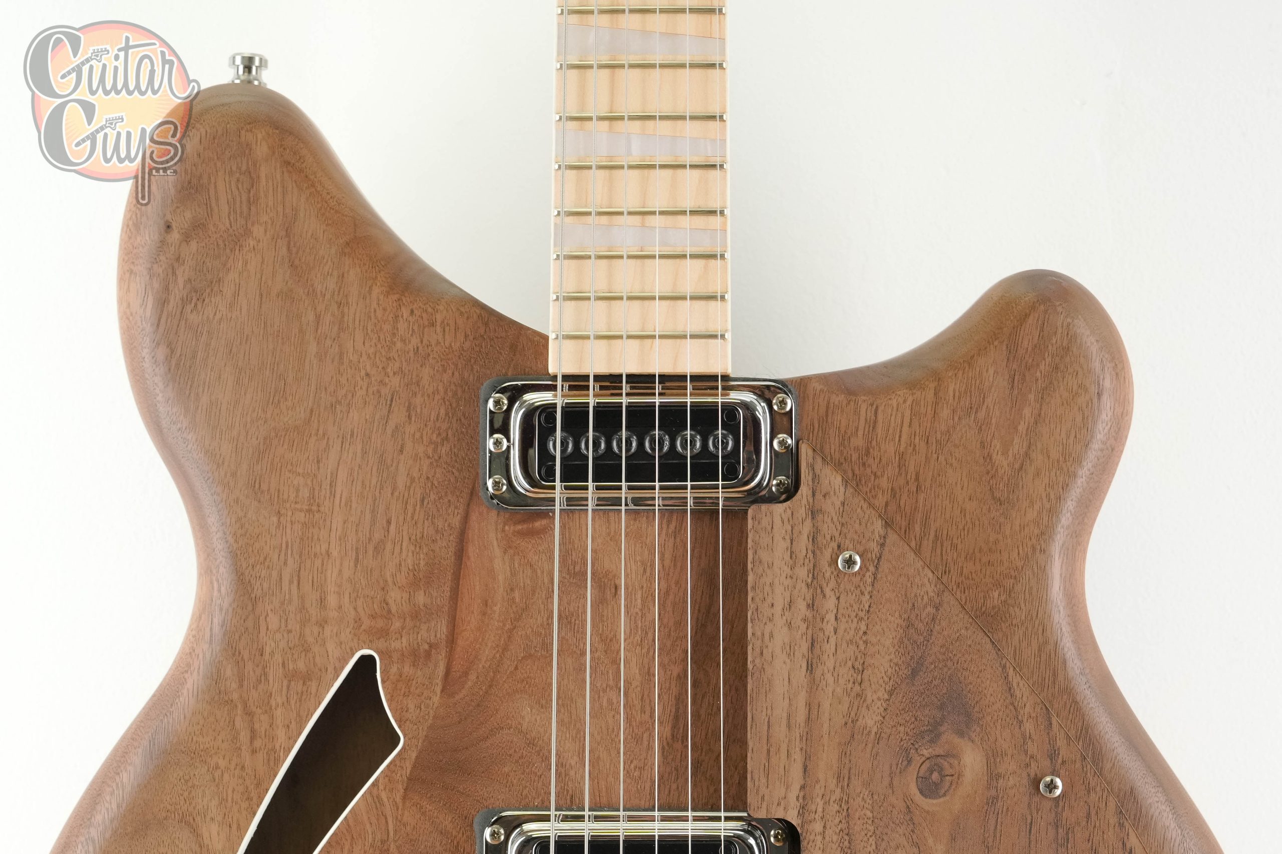 Pre-Owned Rickenbacker 360W Walnut - Image 4