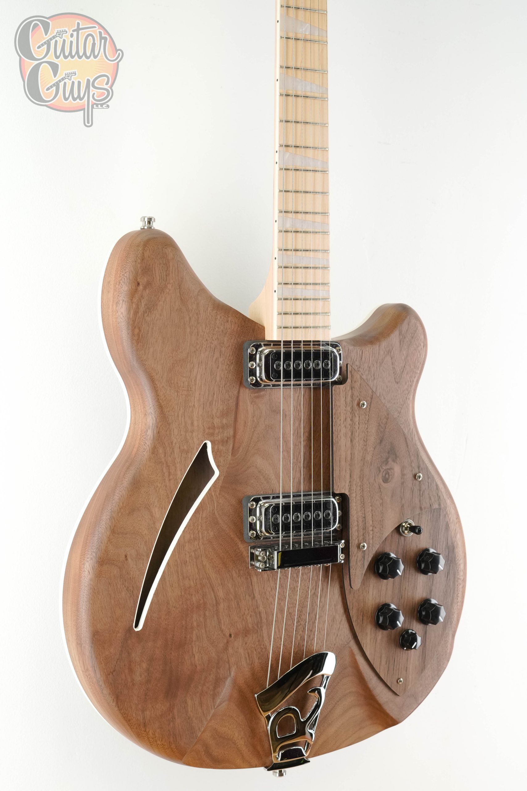 Pre-Owned Rickenbacker 360W Walnut - Image 5