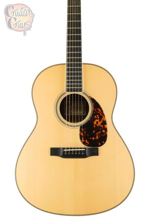Pre-Owned Larrivee Custom Shop L-03 Natrual