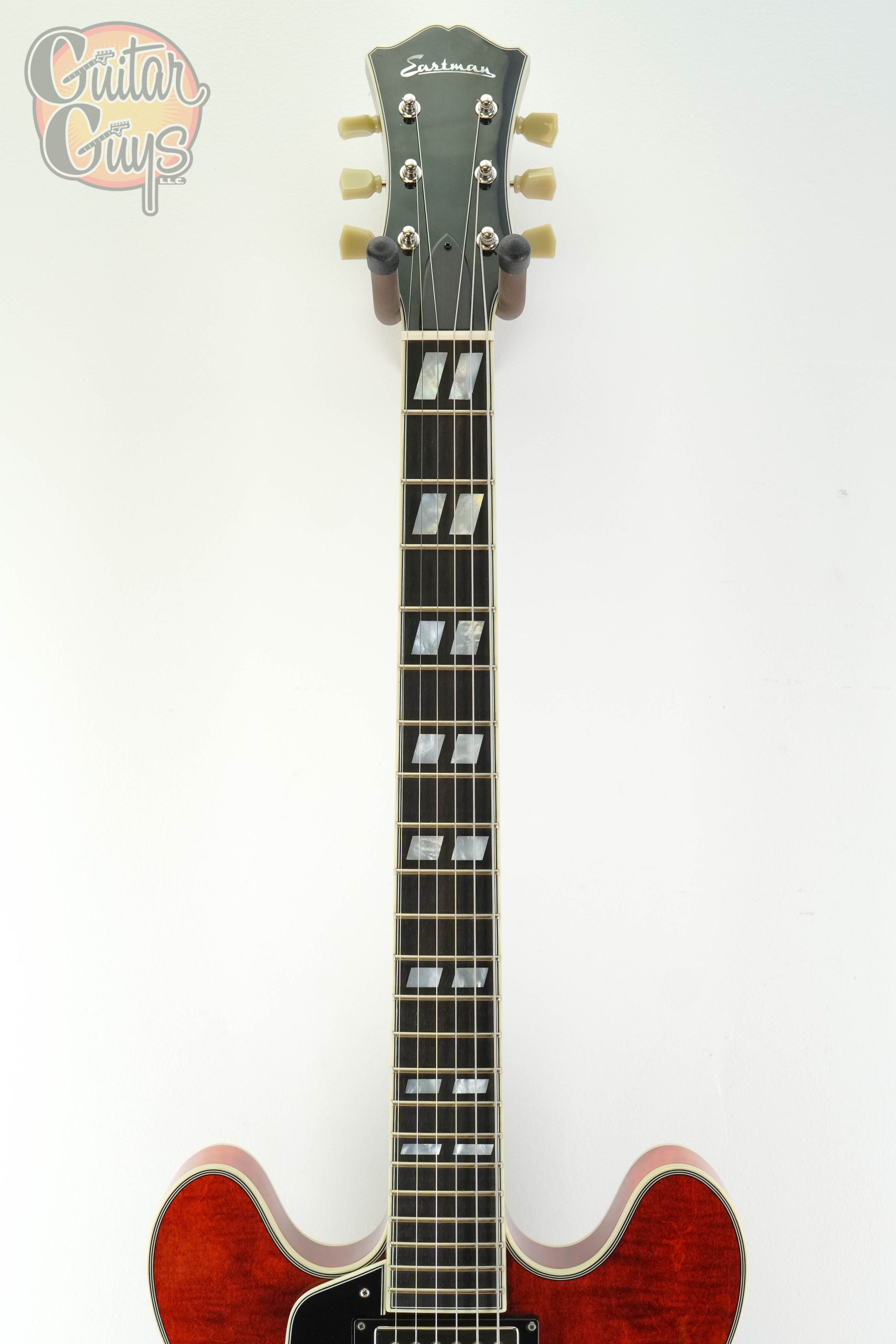 Pre-Owned Eastman T-486 Left Handed Classic - Image 2