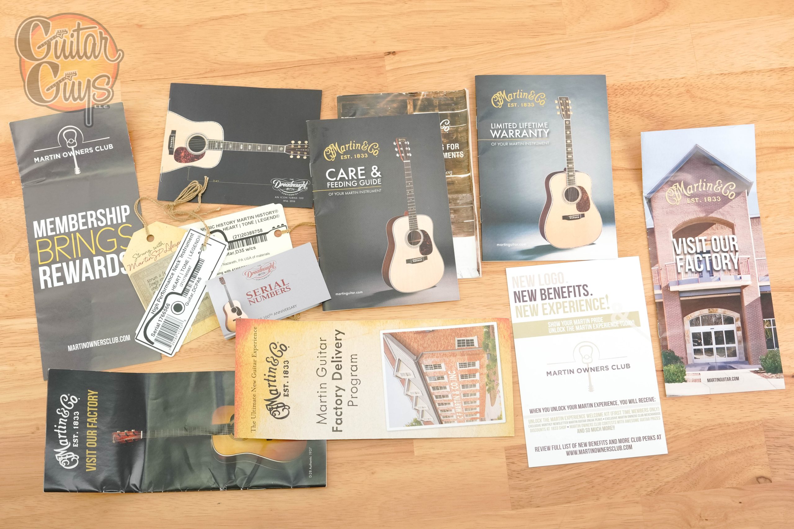 Pre-Owned Martin D-35 Centennial Natural 2016 - Image 11