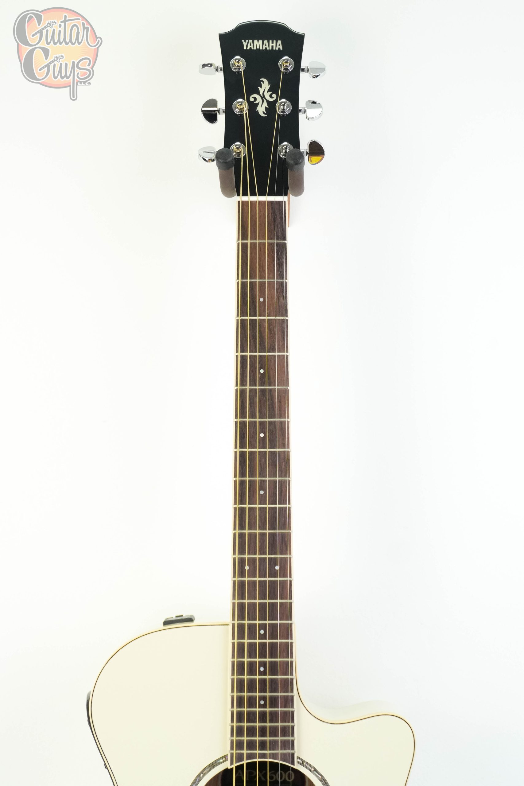 Yamaha APX600 (Vintage White) - Image 2