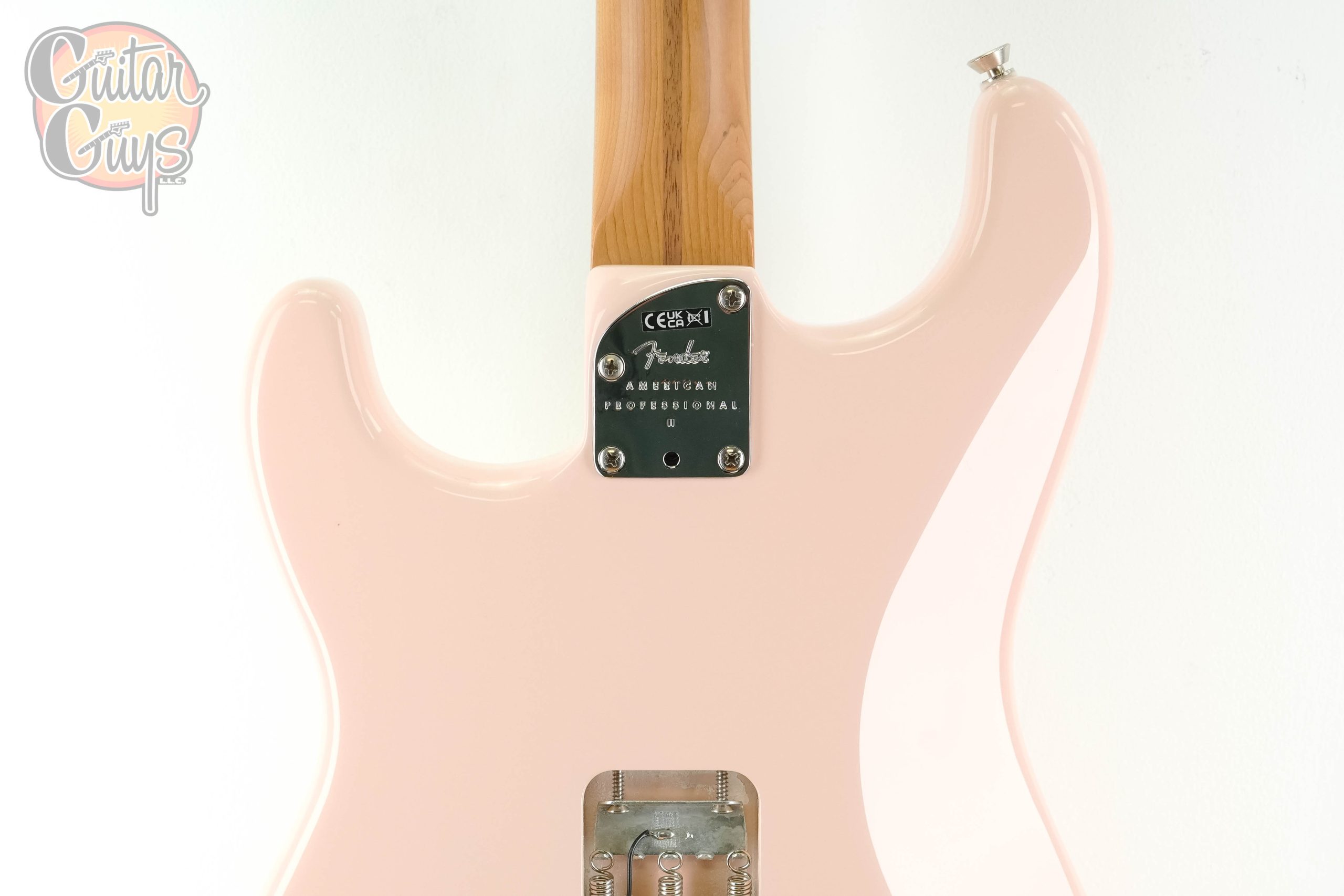 Pre-Owned Fender American Professional II GT11 Stratocaster Shell Pink 2024 - Image 8