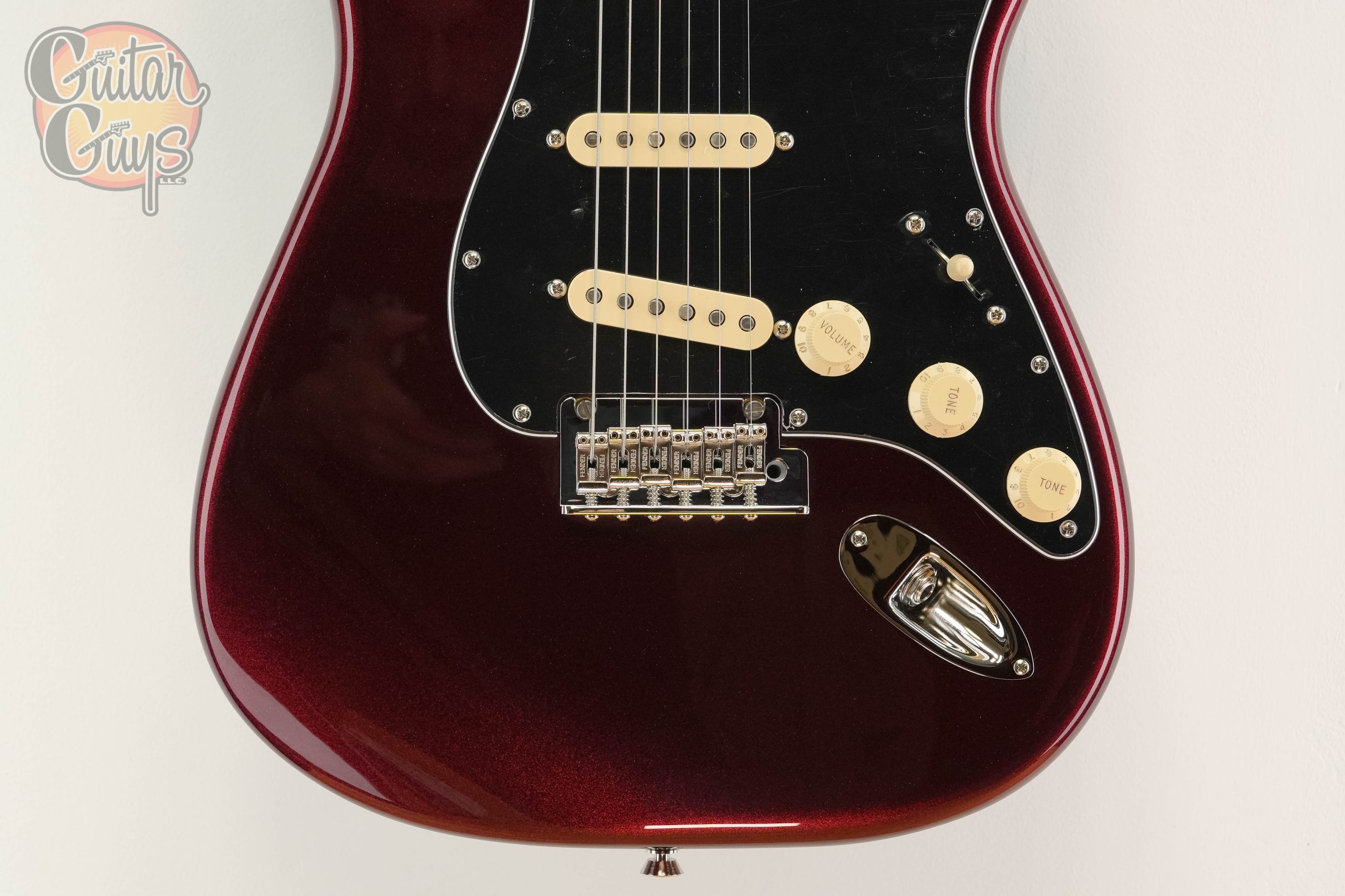 Fender American Professional Stratocaster Oxblood - Image 3