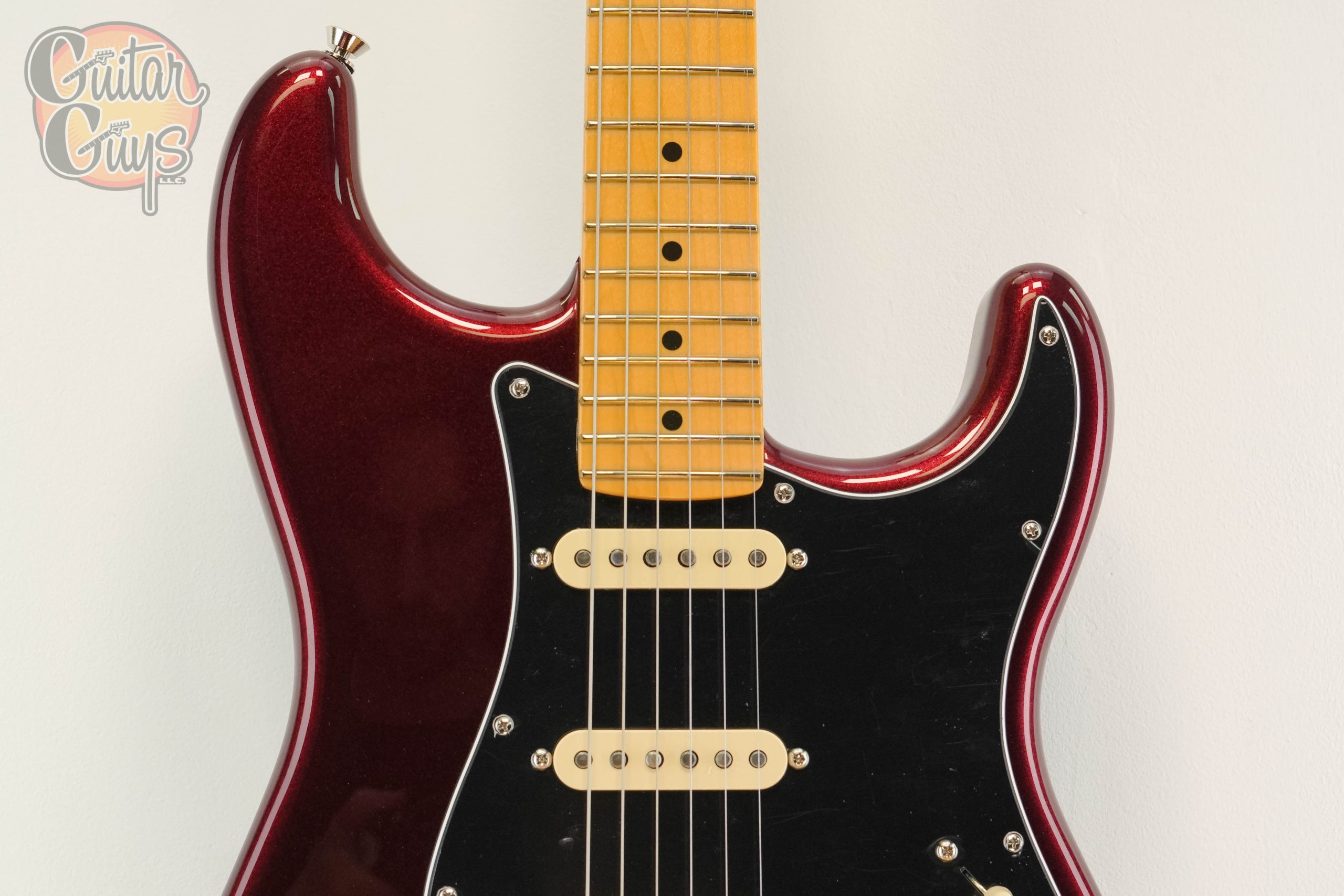 Fender American Professional Stratocaster Oxblood - Image 4