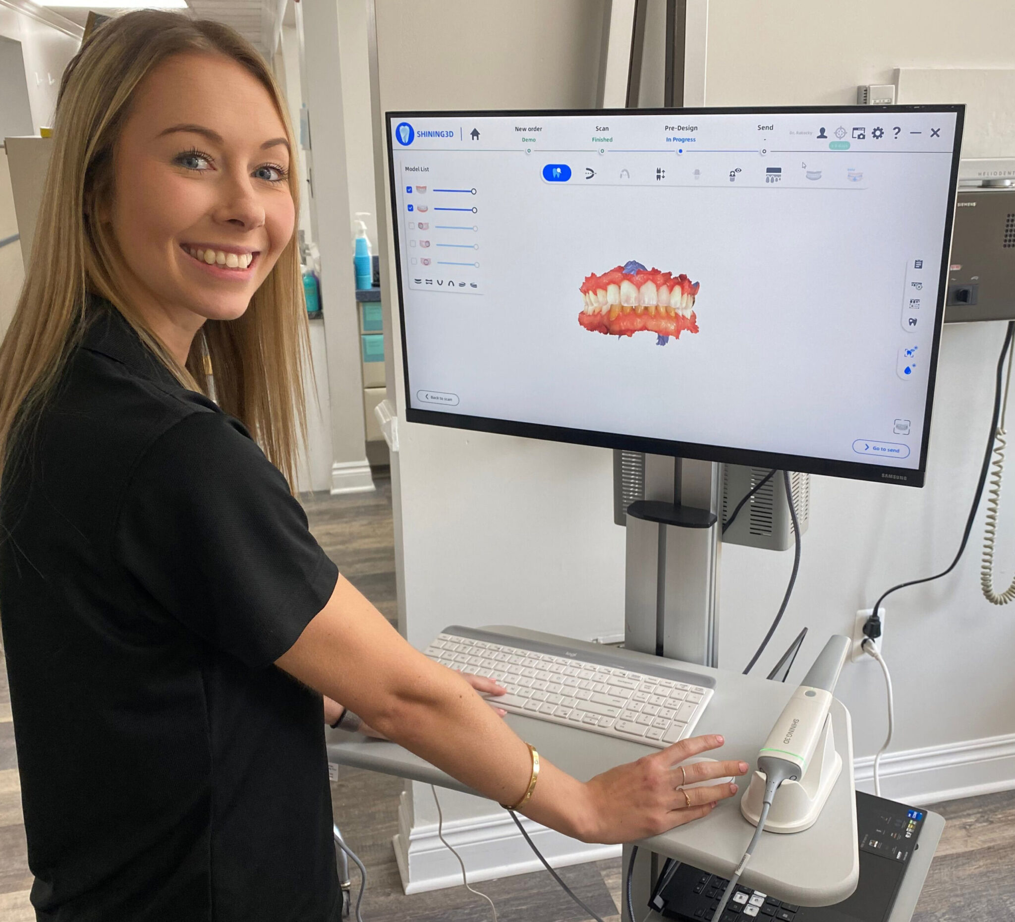 Scanner Cart With 27 Inch Monitor - Image 5