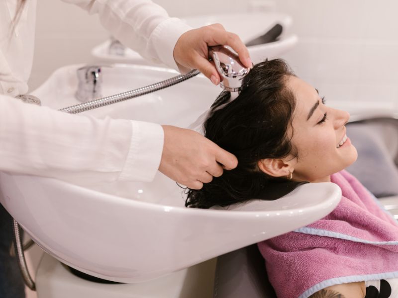 quanto fatura um salão de beleza pequeno - fatores que influenciam