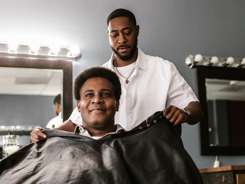 como fidelizar clientes barbearia - por que