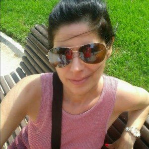 A MARTINE COSMETICS Customer