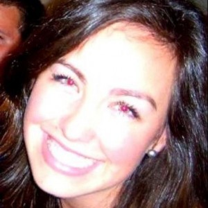A Janessa Leoné Customer