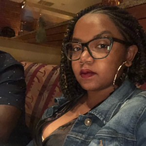 A cuztomthreadz Customer