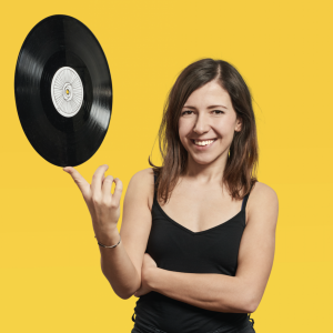 A Cynthia Barcomi's Online Shop Customer