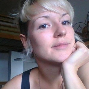 A MARTINE COSMETICS Customer