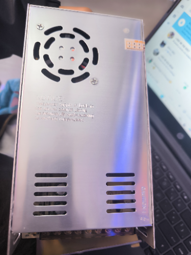 fuente 40 amp de aluminio